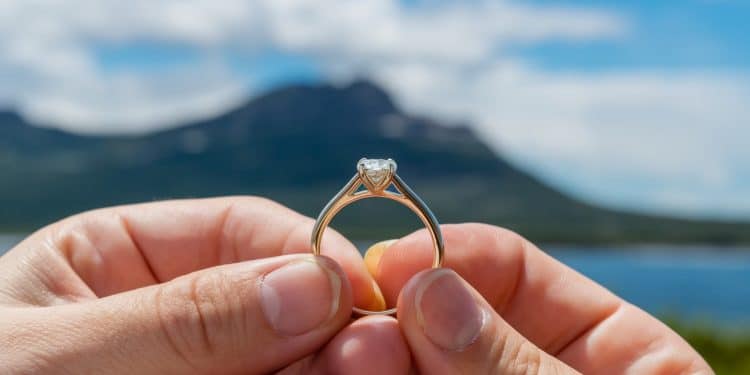 Un Mariage Exceptionnel Célébré par un Tout Jeune Élu - Viral Mag En Charente un adolescent de 13 ans membre du conseil communal des jeunes a officié de façon symbolique le mariage de sa mère Une première émouvante Viral Mag