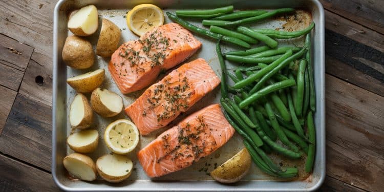 Découvrez comment réaliser un délicieux repas équilibré de saumon pommes de terre et haricots verts en un rien de temps et avec un minimum de vaisselle Cette recette révolutionnaire va changer vos dîners en semaine    Viral Mag