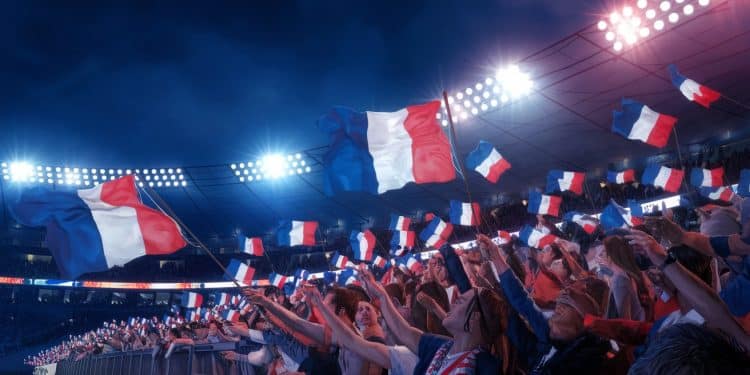Le match victorieux des Bleus en Ligue des nations contre lItalie a rassemblé plus de 5 millions de fans sur TF1 dimanche soir Découvrez les coulisses de cette soirée mémorable    Viral Mag