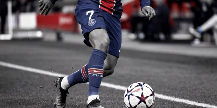 Découvrez comment Achraf Hakimi simpose comme un élément clé du PSG cette saison en prenant plus de responsabilités dans le vestiaire   Viral Mag