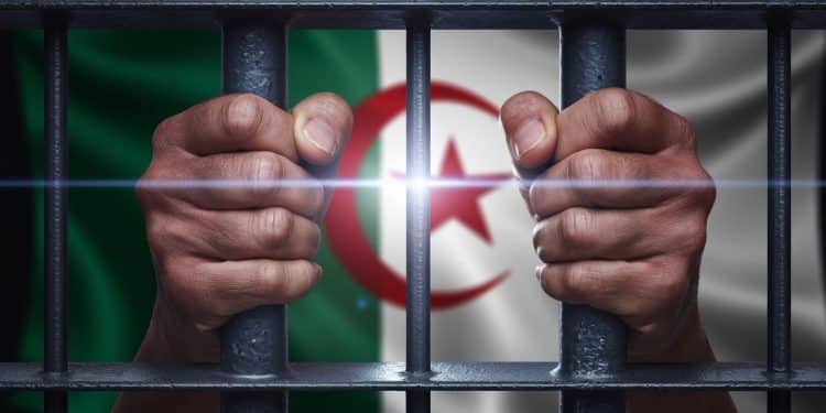 Algérie : Libération d’Ihsane El Kadi et de Détenus du Hirak - Viral Mag Découvrez les derniers développements en Algérie avec la libération du journaliste Ihsane El Kadi et dautres détenus du mouvement Hirak Un signe despoir pour la liberté de la presse    Viral Mag