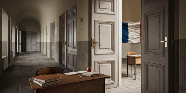 Assassinat de Samuel Paty : Le Témoignage Poignant de Son Ancienne Principale - Viral Mag Lancienne principale du collège de Conflans Sainte Honorine livre un témoignage émouvant sur lassassinat du professeur Samuel Paty par un islamiste radical en octobre 2020 Viral Mag