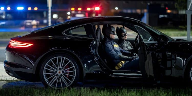 Un couple de Hollandais déguisés en super héros arrêté pour grand excès de vitesse le soir dHalloween dans les Ardennes Amendes fourrière et retrait de permis au menu   Viral Mag