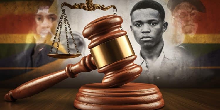 Condamnation d’un ex-policier pour le meurtre d’un militant anti-apartheid - Viral Mag Un tribunal sud africain a condamné un ancien policier pour le meurtre en 1987 dun jeune militant contre lapartheid Laffaire avait été examinée par la commission Vérité et réconciliation Viral Mag