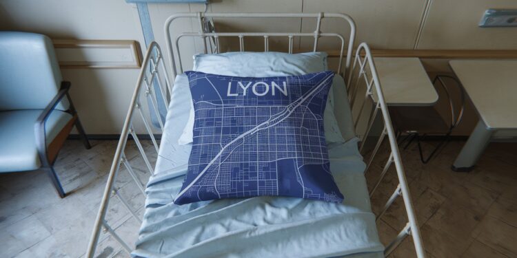 Une femme amnésique hospitalisée en Espagne se rappelle avoir vécu à Lyon La gendarmerie lance un appel à témoins pour retrouver sa famille   Viral Mag