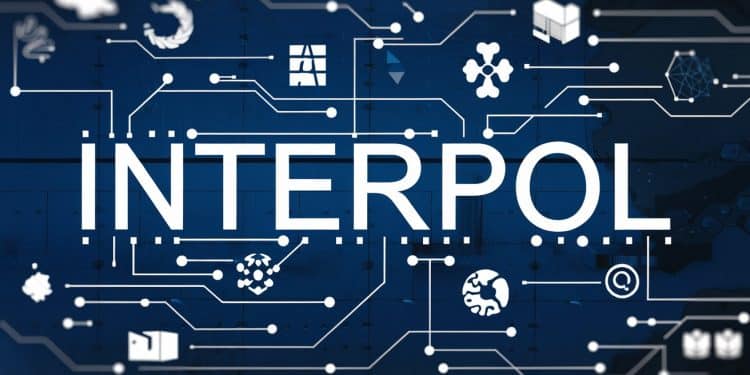 Interpol se prépare à une nouvelle ère avec le changement de son secrétaire général Découvrez les défis à relever face à une criminalité toujours plus complexe   Viral Mag