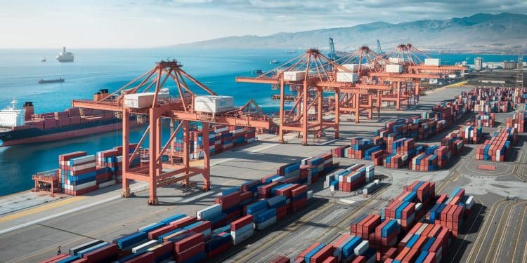 Le Mégaport Chinois de Chancay au Pérou, Symbole d’Influence Croissante - Viral Mag Pékin étend son influence en Amérique du Sud avec linauguration du mégaport de Chancay au Pérou par le président Xi Jinping Un projet titanesque qui pose les jalons dune coopération renforcée Viral Mag