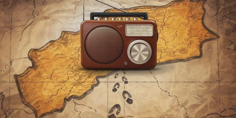 Découvrez comment le chef du gouvernement malien écoute les médias étrangers même interdits pour contrer la manipulation et rester informé   Viral Mag