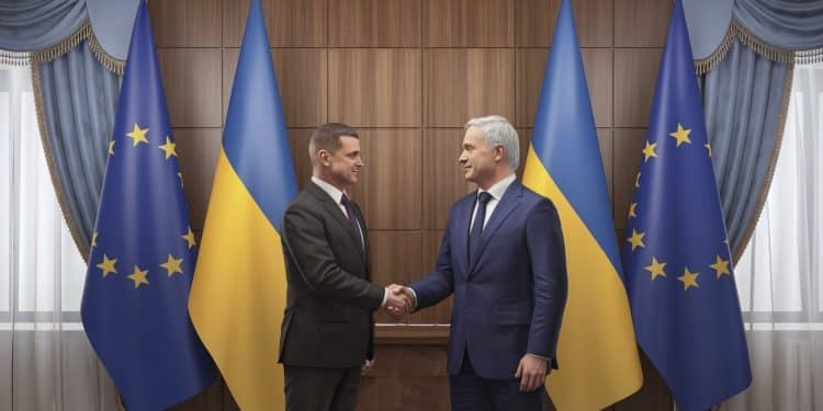 Le Soutien Inébranlable de l’UE à l’Ukraine Malgré l’Élection de Trump - Viral Mag Josep Borrell rassure Kiev lors de sa visite lEurope restera aux côtés de lUkraine face à la Russie quelle que soit lissue de lélection américaine Viral Mag