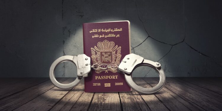 L’écrivain franco-algérien Boualem Sansal arrêté en Algérie - Viral Mag Lauteur de 75 ans Boualem Sansal a été arrêté à Alger après son arrivée de France suscitant linquiétude de la communauté internationale Découvrez le destin incertain de cet intellectuel engagé Viral Mag