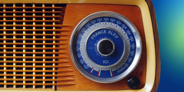 Découvrez la transformation de France Bleu le réseau dantennes locales de Radio France qui devient Ici Une révolution dans laudiovisuel public   Viral Mag