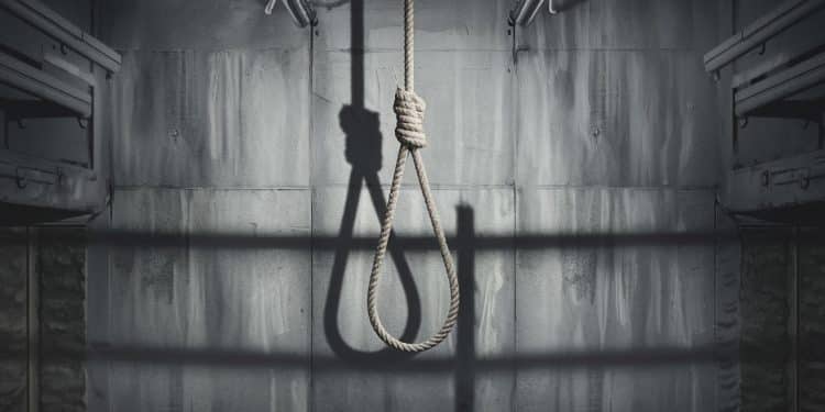 L’Exécution Polémique d’un Juif Iranien pour Meurtre - Viral Mag LIran exécute un membre de la communauté juive dans une affaire de meurtre suscitant des questions sur lantisémitisme dans le pays Viral Mag