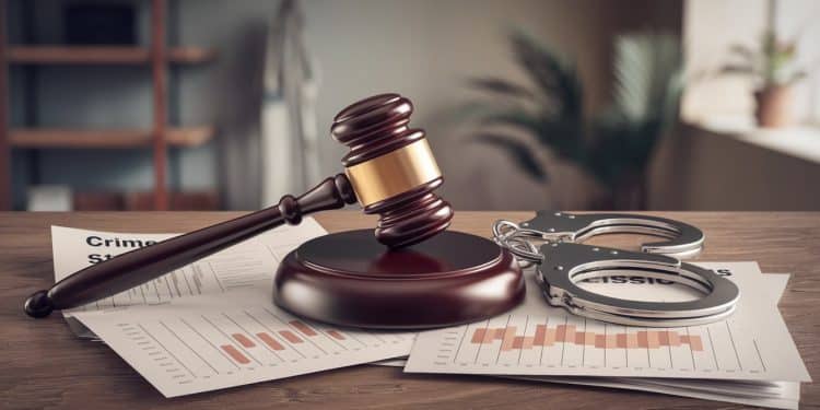 Nice : La délinquance stagne mais plus d’étrangers et mineurs impliqués - Viral Mag Un nouveau rapport révèle une délinquance stable à Nice malgré une hausse des étrangers et mineurs mis en cause Le préfet se veut rassurant Viral Mag