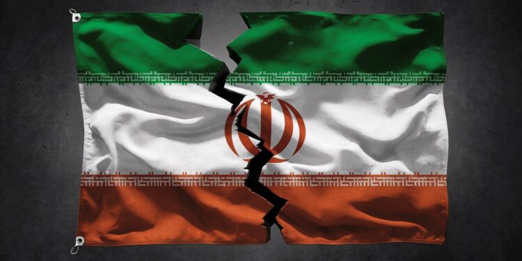 Un opposant franco iranien se voit imposer des restrictions de déplacement par la justice française suite à des actes de violence contre le consulat dIran à Paris   Viral Mag