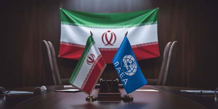 Tensions Nucléaires : Iran-AIEA, Dernière Chance Pour La Diplomatie ? - Viral Mag Le chef de lAIEA en visite à Téhéran pour régler les différends liés au nucléaire iranien Dernière chance pour la diplomatie avant le retour de Trump Viral Mag