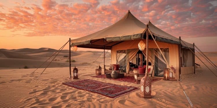 Top 5 des Hébergements Incontournables à Oman - Viral Mag Découvrez les meilleurs endroits où dormir lors de votre prochain voyage à Oman Hôtels de luxe lodges désertiques notre top 5 comblera tous vos rêves Viral Mag