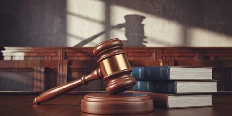 Trump Suspendu de Sa Peine Après Sa Condamnation Pour Paiements Illégaux - Viral Mag Donald Trump reconnu coupable de 34 délits pour des paiements dissimulés à une actrice X lors de la campagne présidentielle de 2016 obtient une suspension de sa peine par la justice new yorkaise jusquen décembre   Viral Mag