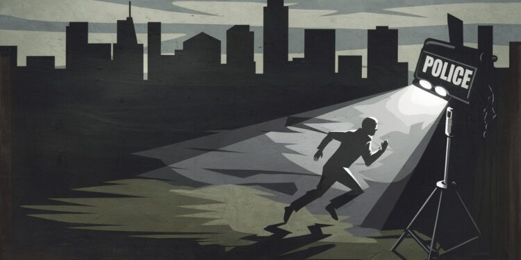 3 Criminels Français Parmi Les Fugitifs Les Plus Recherchés d’Europe - Viral Mag Farid Toloun Dominique Delattre et Karim Ouali en cavale depuis des années viennent dintégrer la liste des fugitifs les plus recherchés dEurope Découvrez leurs histoires Viral Mag