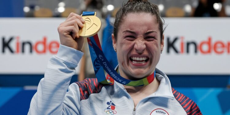 Kinder sengage auprès de la championne paralympique Aurélie Aubert suite à son appel viral Un partenariat audacieux et inspirant pour la boccia   Viral Mag