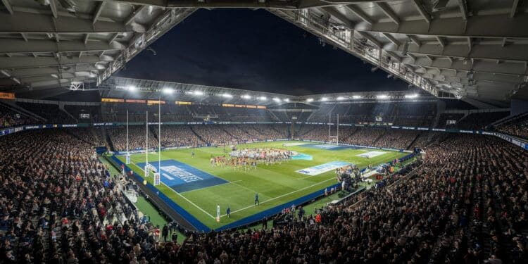 Le Stade Toulousain champion dEurope en titre a écrasé lUlster 61 21 lors de la 1ère journée de Champions Cup Revivez ce festival offensif des Rouge et Noir   Viral Mag