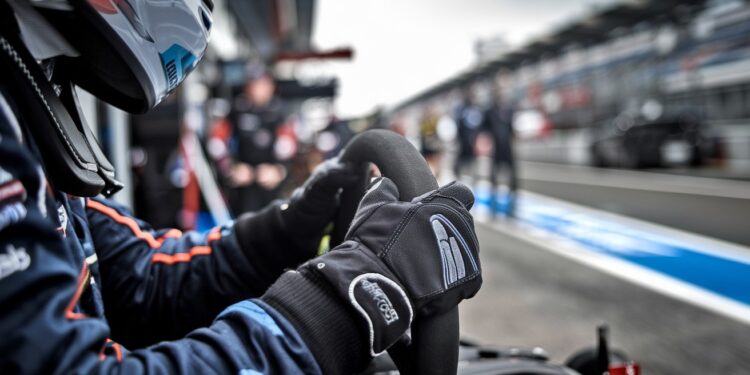 Kevin Magnussen Rejoint BMW en Endurance Après 10 Ans en F1 - Viral Mag Kevin Magnussen quitte la F1 après 10 saisons pour rejoindre BMW en endurance Découvrez les détails de ce transfert surprise Viral Mag