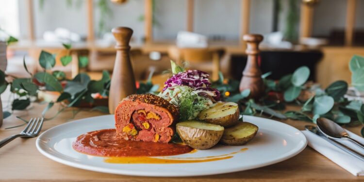 Découvrez les recettes et techniques inspirantes de Dawn Burrell la cheffe afro américaine qui révolutionne la gastronomie mondiale avec son Global Comfort Food   Viral Mag