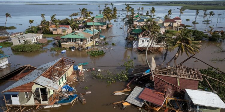 Le Cyclone Chido au Mozambique : Déjà 120 Morts et 900 Blessés - Viral Mag Le bilan salourdit au Mozambique après le passage du cyclone Chido 120 morts 900 blessés 700 000 personnes touchées Les autorités luttent pour rétablir eau et électricité Viral Mag