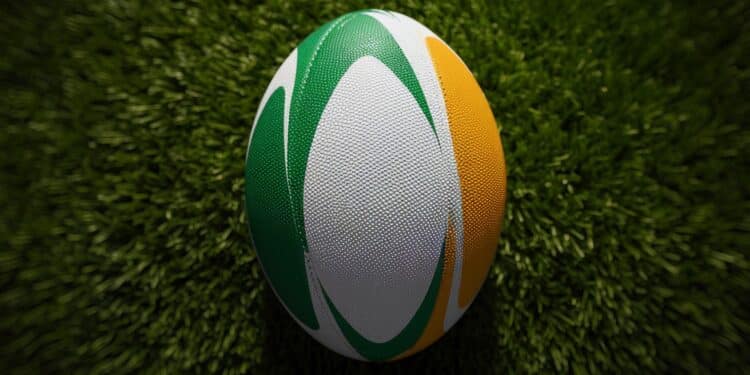 Bundee Aki et James Ryan joueurs majeurs de léquipe dIrlande de rugby ont resigné pour une et trois saisons supplémentaires avec leurs clubs respectifs consolidant lavenir du XV du Trèfle   Viral Mag