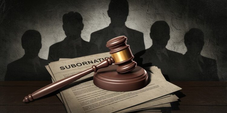 L’Ex-Élue Liz Cheney Risque De Lourdes Représailles - Viral Mag Trump menace lex élue Liz Cheney de gros problèmes suite à un rapport laccusant de subornation de témoin Ses déclarations illustrent sa volonté de poursuivre ses rivaux Viral Mag