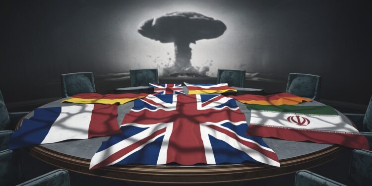 La France le Royaume Uni et lAllemagne envisagent le recours à des sanctions contre lIran pour freiner son programme nucléaire Le E3 reste toutefois ouvert à une solution diplomatique   Viral Mag