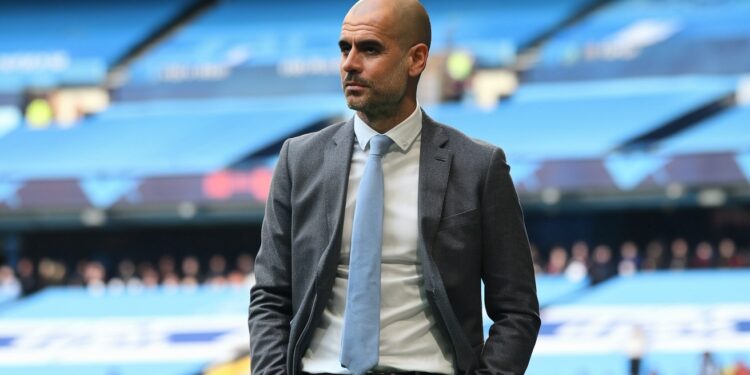 Manchester City: Guardiola submergé par l’émotion lors de son 500e match - Viral Mag Pep Guardiola linamovible coach de Manchester City a fêté son 500e match à la tête des Citizens malgré une saison mouvementée Entre émotion et questionnements ce cap symbolique marque t il un nouveau départ pour le club Viral Mag