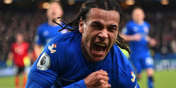 Marseille Résiste Face à Lille Malgré un Scénario Improbable - Viral Mag LOlympique de Marseille simpose à domicile contre Lille dans un match à rebondissements Un but à contre courant du jeu permet aux Phocéens de faire la différence Viral Mag