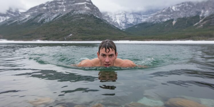 Stève Stievenart, le nageur extrême qui repousse les limites - Viral Mag Découvrez lincroyable parcours de Stève Stievenart le nageur français qui enchaîne les exploits en eau libre Une véritable leçon de dépassement de soi Viral Mag