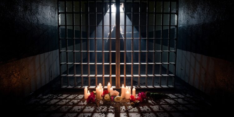 Manuel de Jesus Guillén Esplugas condamné pour sa participation aux manifestations antigouvernementales de 2021 à Cuba est mort en détention samedi Deux ONG parlent dun acte de violence des gardiens   Viral Mag