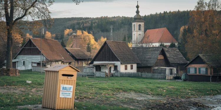 À Mihai Viteazu les habitants ont massivement voté pour lextrême droite aux élections Découvrez les raisons derrière ce choix surprenant   Viral Mag