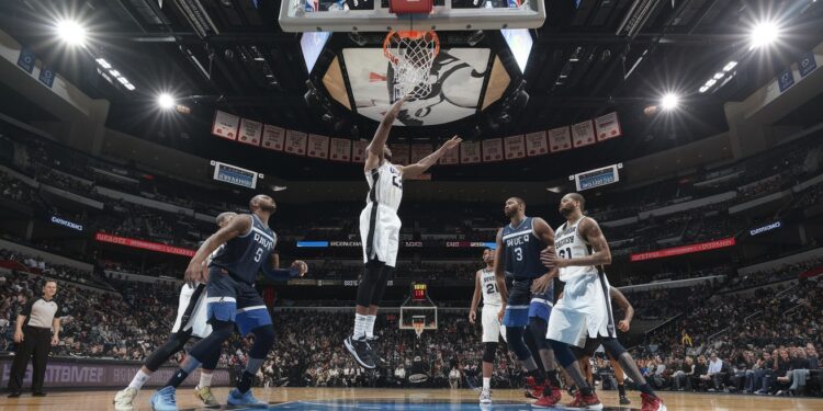 Victoire des Timberwolves Face aux Spurs de Wembanyama - Viral Mag Les Timberwolves simposent 106 92 face aux Spurs de Victor Wembanyama malgré une bonne performance du prodige français Découvrez le résumé du match    Viral Mag