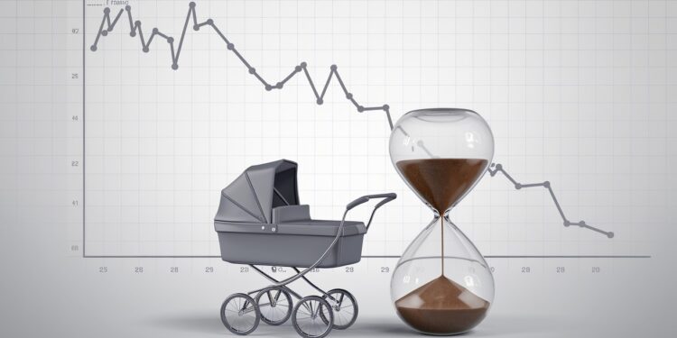 Crise Démographique en France : Un Défi Majeur pour l’Avenir - Viral Mag La France fait face à une crise démographique sans précédent Quelles sont les causes et conséquences de cette baisse de natalité alarmante Viral Mag