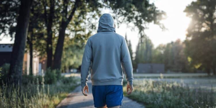 En suivant ce plan de marche détaillé et ces astuces dexpert vous pouvez fondre jusquà 10 kilos en seulement quelques mois Découvrez comment ici    Viral Mag