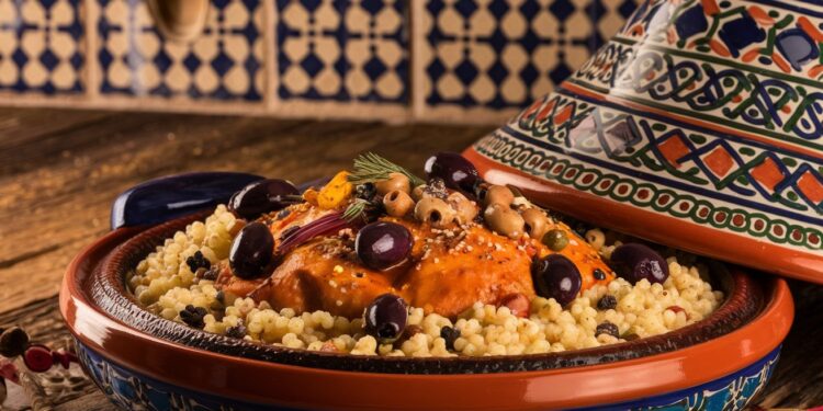 Découvrez les Merveilles Culinaires Marocaines avec Nargisse Benkabbou - Viral Mag Plongez dans lunivers savoureux de la cuisine marocaine avec Nargisse Benkabbou cheffe étoile montante Découvrez ses recettes authentiques et ses astuces pour réussir vos plats orientaux à la maison   Viral Mag