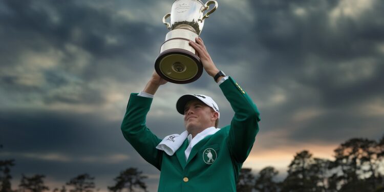 Harris English Triomphe Au Farmers Insurance Open 2025 - Viral Mag Harris English met fin à une disette de 1309 jours en remportant le Farmers Insurance Open Un retour au sommet pour le golfeur américain   Viral Mag