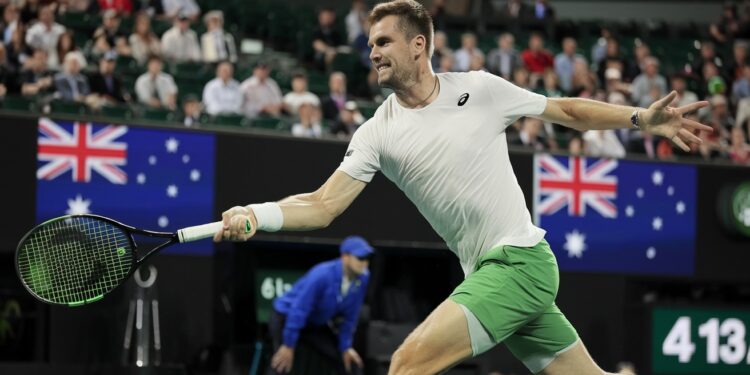 Jiri Lehecka élimine Benjamin Bonzi à l’Open d’Australie - Viral Mag Le Tchèque Jiri Lehecka poursuit son impressionnante série de victoires en éliminant le Français Benjamin Bonzi en 3 sets au 3e tour de lOpen dAustralie   Viral Mag