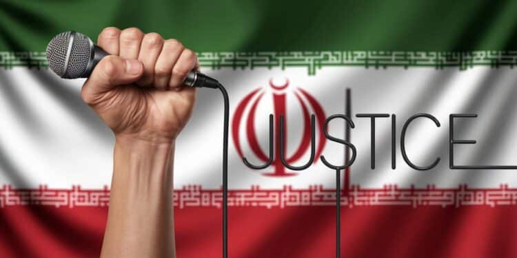 La justice iranienne sème le doute sur la condamnation à mort du rappeur Amir Tataloo - Viral Mag Lannonce de la condamnation à mort du rappeur iranien Amir Tataloo pour blasphème soulève des interrogations La justice temporise en niant tout verdict définitif Viral Mag