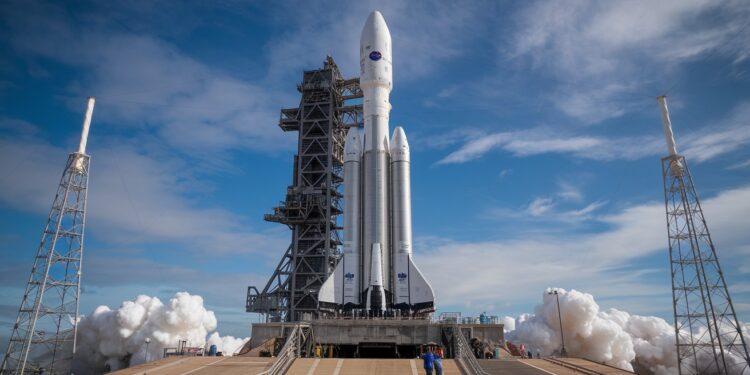 La Mégafusée Starship d’Elon Musk Prête pour un 7e Vol Test - Viral Mag SpaceX sapprête à lancer le 7e vol test de sa mégafusée Starship dans lespoir de réussir à rattraper son premier étage Un exploit technique qui pourrait rapprocher Elon Musk de son rêve de coloniser Mars   Viral Mag