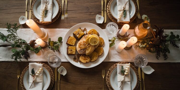 Le Menu Hivernal Cosy d’Ina Garten est Tout Simplement Parfait - Viral Mag Découvrez le menu féérique à 3 plats dIna Garten pour vos dîners dhiver entre amis Des recettes simples et réconfortantes à reproduire chez soi   Viral Mag