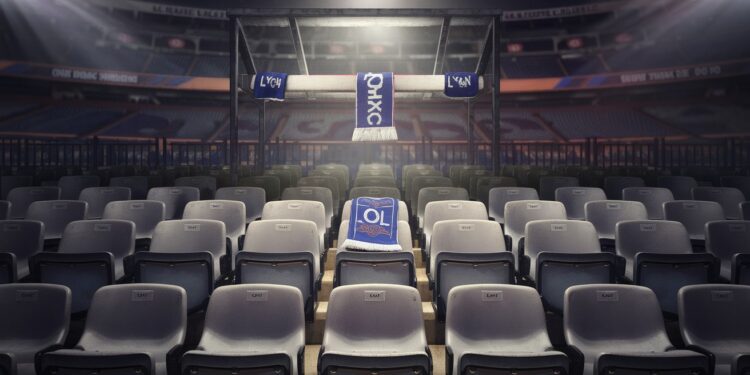 Malgré le soutien inconditionnel des supporters lentraîneur de lOL Pierre Sage voit son avenir sassombrir après une série de résultats décevants Son sort semble désormais scellé   Viral Mag