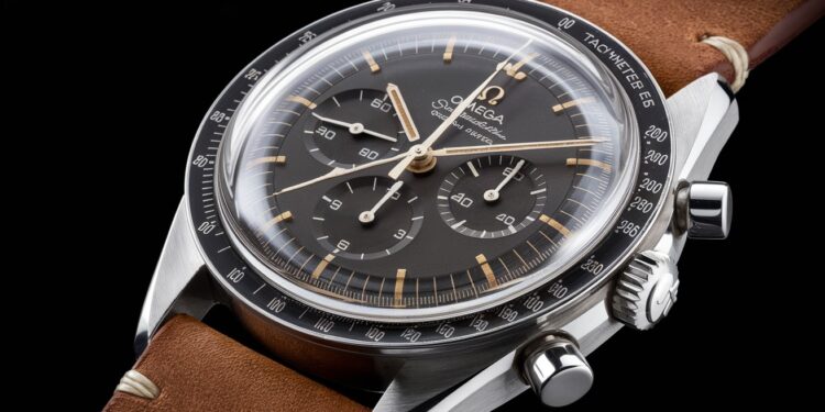 L’Omega Speedmaster : Une Montre Vintage de Légende à Moins de 3000€ - Viral Mag Découvrez lOmega Speedmaster une montre vintage iconique avec un style intemporel et une histoire fascinante à moins de 3000 euros Viral Mag
