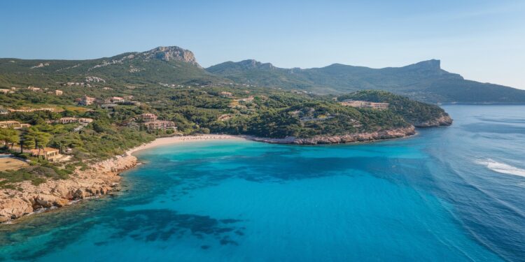 Où Séjourner à Majorque : Nos Meilleures Adresses pour des Vacances de Rêve - Viral Mag Découvrez nos conseils dexperts pour trouver le logement idéal à Majorque Des hôtels de charme aux locations Airbnb on vous dit tout pour des vacances parfaites Viral Mag