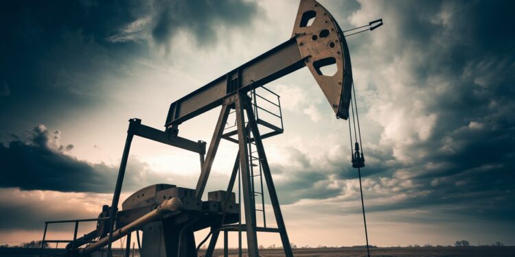 Pétrole : Les prix s’envolent sur fond d’inquiétudes sur l’offre - Viral Mag Les cours du pétrole grimpent face aux incertitudes pesant sur lapprovisionnement depuis la Russie et lIran Découvrez les facteurs clés en jeu Viral Mag