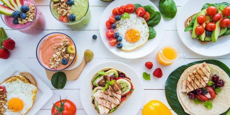 30 Petits-Déjeuners Riches en Protéines pour Perdre du Poids - Viral Mag Découvrez 30 recettes de petits déjeuners savoureux et rassasiants riches en protéines et en fibres pour vous aider à atteindre vos objectifs minceur en un mois Viral Mag