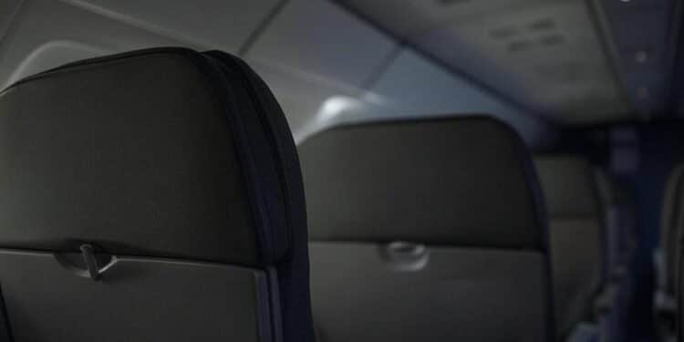 Air France Face aux Violences Sexuelles : Mesures Choc - Viral Mag Découvrez comment Air France réagit aux révélations sur les violences sexuelles en interne avec des mesures inédites Une révolution en vue Viral Mag